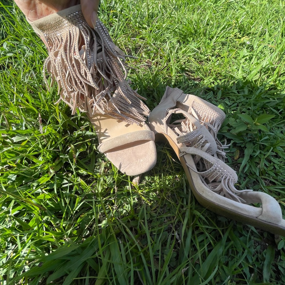 Nude Shingle Style Steve Madden Sandal